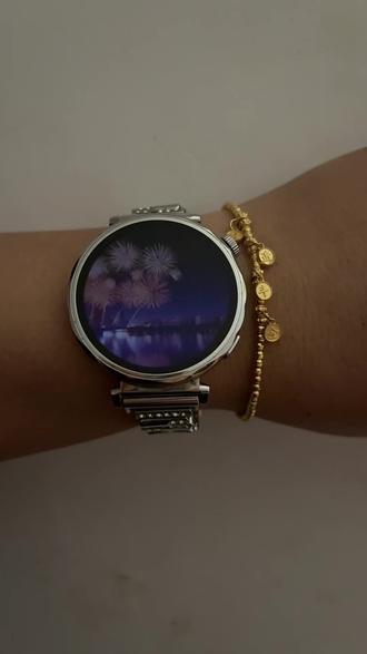 我的华为手表放烟花🧨