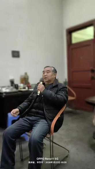 就服女人那张嘴 不服山来不服水 就服女人那张嘴
男人在女人眼里 不是人来全是鬼
抽烟说你是烟鬼 喝酒说你是酒鬼
没钱说你是穷鬼 流点说你是色鬼
能吃说你是饿死鬼节约说你是吝啬鬼
不幸说你是倒霉鬼憨点说你是糊涂鬼
让步说你胆小鬼 吝惜说你小气鬼
聪明说你机灵鬼 调皮说你捣蛋鬼
不惹事是怕死鬼 不收拾是邋遢鬼
睡眠好是瞌睡鬼 背黑锅是替死鬼