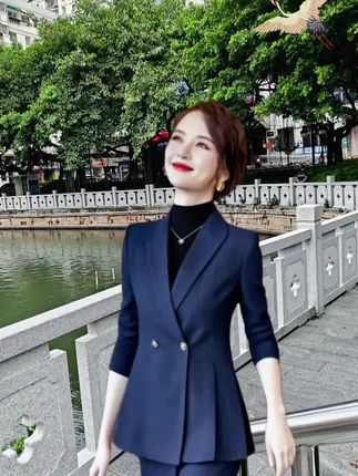 #穿搭 #高级感穿搭 #爱情 #上热搜 #极美优选