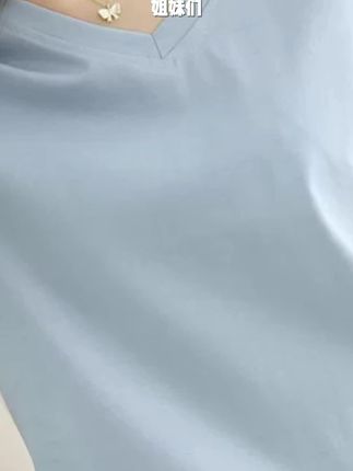 高支丝光短袖女2025夏季新款v领 T恤简约亲肤宽松显瘦亲肤上衣#夏季穿搭 #百搭t恤 #休闲百搭 #宽松t恤 #短袖推荐