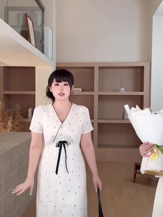 #连衣裙 #微胖女生 #微胖女生穿搭 #连衣裙穿搭 #公主裙 @抖音小助手 @巨量千川