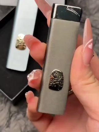 苏苏原创高颜值小众设计深渊之眼打火机防风金属粉焰送男女友礼物#带打火机 #好物分享🔥 #好物推荐🔥 #创意打火机#新奇特创意
