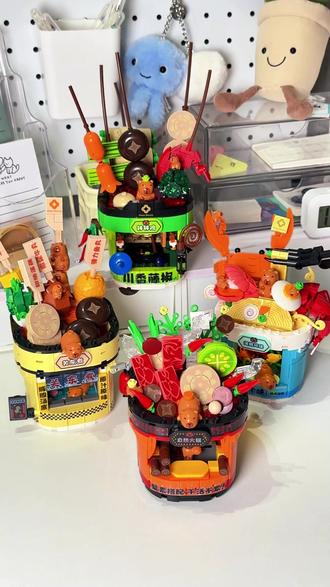 豚豚的积木美食铺开业🍜,火锅/关东煮/泡面/钵钵鸡全都有~ #卡皮巴拉积木 #豚式美味 #佳乐专 #积木开箱 #食玩