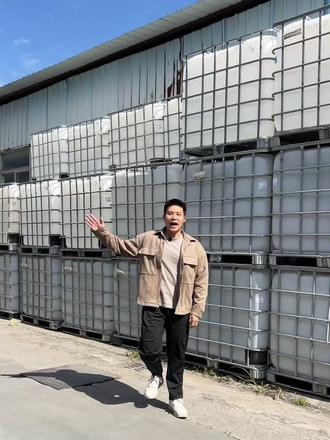 老板您下单的每一桶涂料,出厂前要经过哪些检测? 听说老板您1000平的大别墅马上要刷漆了,带您看看喜涂涂料出厂质检流程,包括固含量,光泽,颜色对样,粘度,细度 #喜涂新材料 #涂料厂家 #微水泥 #旧房翻新 #瓷化漆