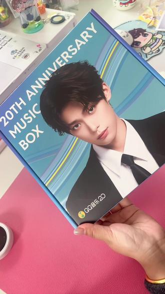 #开箱 雷子和月月的QQ音乐礼盒终于都到齐了!