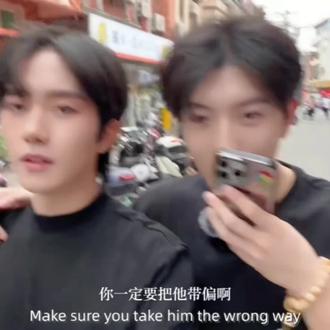 Desire4的团综预告EP6 | 团体旅行「泉州」篇✈️
白天簪花🌸 晚上熬夜看恐怖片😱精彩生活,等你来看#花絮 #预告片#D4 #星邱 #奖励