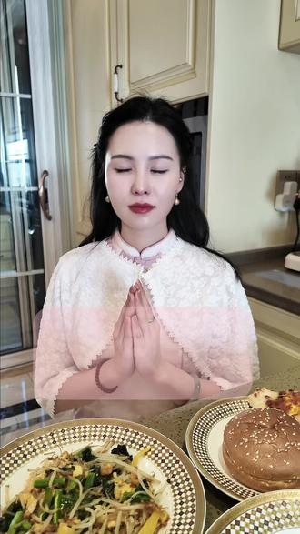 Vlog | 素食者的食物稳定碗🥣会有幸福感
#素食 #素食主义 #吃素 #素食也可以很好吃
#每日一茶