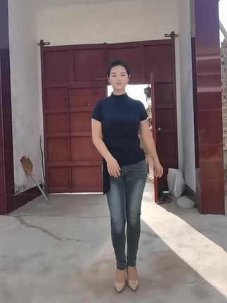 #生命在于运动一起锻炼吧 #怎么开心怎么跳跟着音乐嗨起来