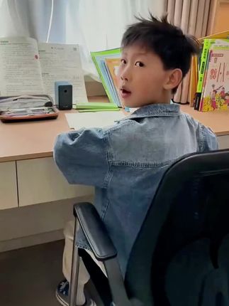 今年老师点名让买的小绿杆是真好用啊 #铅笔 #学习用品 #文具安利 #文具用品 #学生党必备