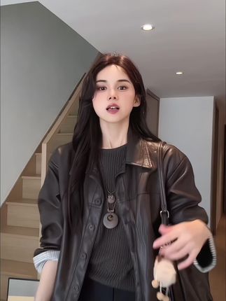8055韩系休闲翻领小皮衣女秋季独特小个子pu皮夹克短款外套#女装 #气质皮衣 #春秋新款 #皮衣外套搭配 #上衣