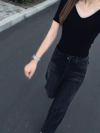 大码黑色小众设计感烫钻牛仔裤女秋季新款满天星显瘦拖地阔腿裤子#穿搭@DOU+上热门