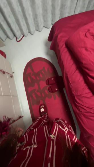 新婚夜当然要踩老公拖鞋了#囍 #吾家有喜