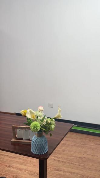 直播间大屏背景不用买!平板投屏就搞定! #加汇合桌面教学机 #直播录课 #无线投屏 #平板 #新手老师