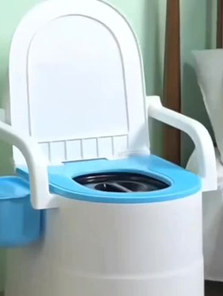 可移动老人坐便器家用老年防臭室内便携式马桶孕妇便盆成人坐便椅#老人护理 #爆款热卖中 #视频同款 #坐便器 #移动马桶推荐
