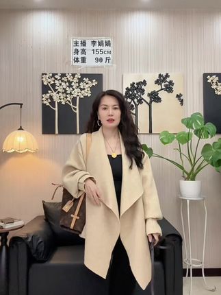 #女装新品日 设计感收腰气质针织毛衣外套女2025新款秋冬纯色中长款外搭开衫厚#秋冬穿搭 #毛衣#针织毛衣 #开衫外套