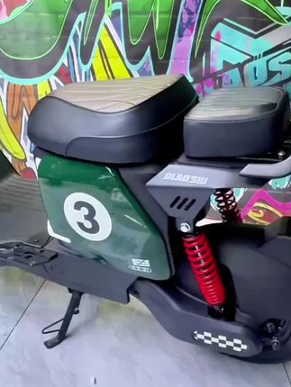 极核ez3i安装后尾架啦 #极核ZEEHO #极核EZ3i #新国标电动车