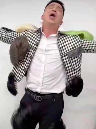 #创作灵感 真想把这个假发焊头上,太真实了一点也看不出来是假发。#男士假发 #巨量算数 #活跃账号 #DOU上热门