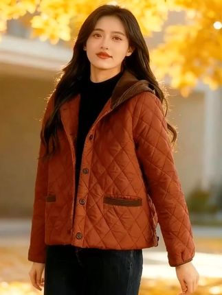 #高级感穿搭 #穿出美丽穿出自信 #外套穿搭 #早秋穿搭#谁穿谁好看