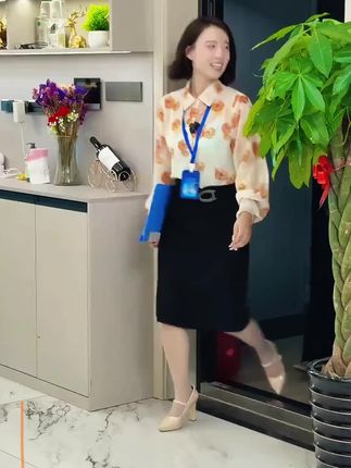 #张予曦毕雯珺真拍了红裙抱 #张予曦的定妆魔法 #深情眼 #毕雯珺 #张予曦毕雯珺
