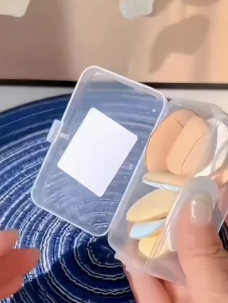 这个可以放在手指上的小粉扑,柔软细腻,省粉又实用,#粉扑#手指粉扑#迷你粉扑#化妆工具#好物推荐🔥