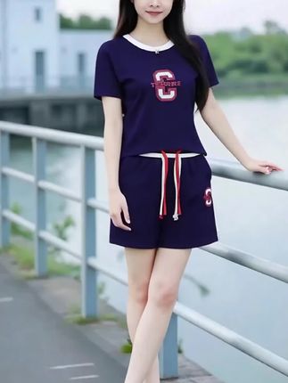 洋气运动女装#夏季穿搭 #时尚气质穿搭 #夏日穿搭 #运动套装穿搭 #女装时尚穿搭