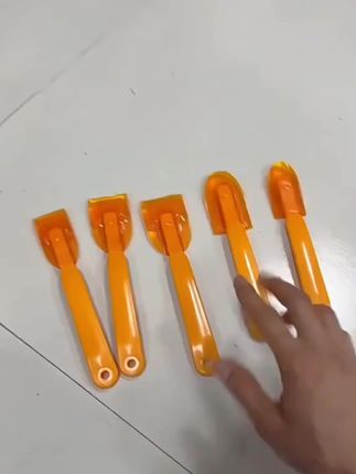 软皮刮胶刀用于外墙打胶石材幕墙一体板阳光房#软皮刮胶刀 #五金工具 #实用工具 #好东西一起分享 @抖音小助手