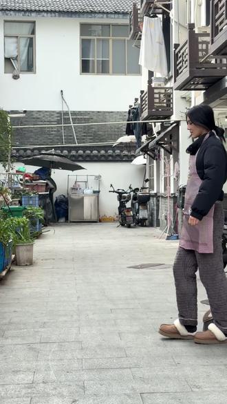 过年你就穿这条热压连裤袜回家,惊艳全场!-ZCC #完美记忆 #热压连裤袜 #显瘦穿搭