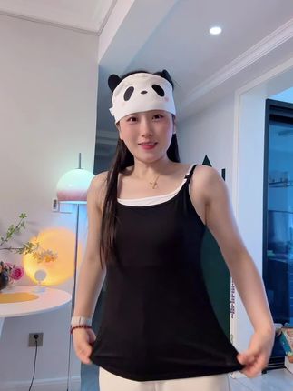 春夏坐月子姐妹容易漏掉的就是这种哺乳吊带,频繁喂奶很容易凉到肚子和腰,待产包一定要提前备上这种哺乳背心,现在活动价比哺乳内衣还便宜,关键巨承托好哺乳,#孕期#哺乳吊带#哺乳内衣#坐月子#生孩子需要准备什么东西