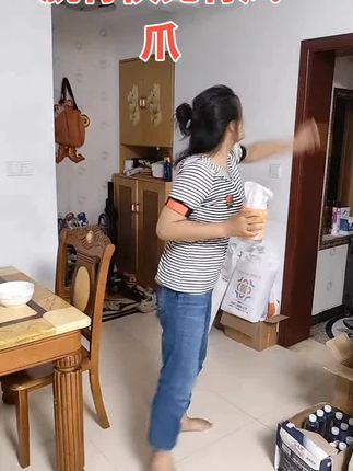 脱骨侠网红爆款无骨鸡爪,马上过节了,可以冲哦,推荐蒜香,固体达到70%以上,香甜可口#农村生活 #上热门🔥