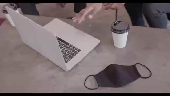 在线pdf转图片总是乱码变糊?青蓝PDF转换这样用才对 论文查重前拆参考文献页,截图糊成一团差点误事。后来用青蓝PDF转换直接在线把PDF转成高清图片,几秒搞定,无水印不发愁。
