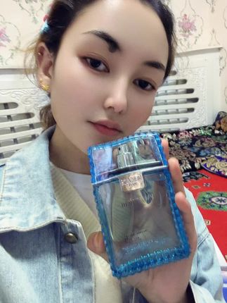 #香水推荐 #香水男士推荐 #好物推荐分享 #谢谢抖音平台 #抖音小助手dou上热门