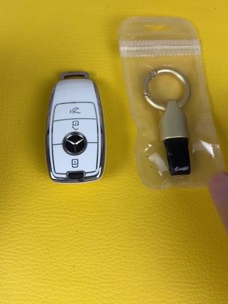 汽车钥匙扣金属扣的不怕掉了