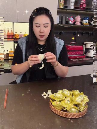 蛋黄绵密翻沙 就像蟹黄的口感一样 ,吃起来真的太爽了#咸鸭蛋 #下饭菜 #大人小孩都爱吃