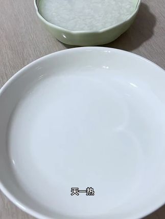 天热就想吃这种无油的五香萝卜干,吃起来不油腻不辣,很有萝卜干的香味还特别脆嫩爽口,配粥炒毛豆都很好吃#萝卜干 #五香萝卜干#常州萝卜干#萝卜干炒毛豆 #下饭菜@DOU+小助手 @DOU+上热门 @DOU+好生意