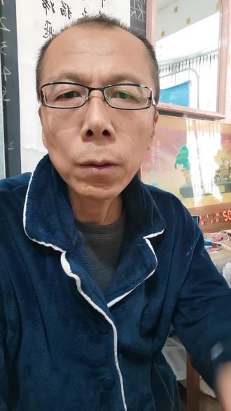 #真实生活分享计划 每月百万2次检测+国家背书,黑子再黑,也挡不住4000万粉丝的信任!#与辉同行信任壁垒 #黑子抹黑终是徒劳 #品控才是直播王道#三只鸡