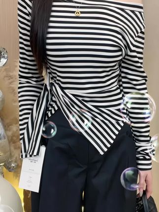 #简约穿搭 #美搭尽显女神范 #内搭外穿都好看 #打底衫搭配 #今日分享