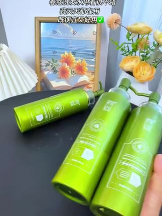 怪不得大家都爱用这款洗发水,两天不洗就油头还痒,自从用了这款洗发好多了。泡沫绵密 就修做了完护理一样 #护发养发很重要 #洗发水 #好物推荐