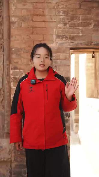 历史总是偏爱记录正门的光辉,但真正的故事,往往藏在那些被称作“旁门左道”的阴影里。#大阳古镇慢生活 #大阳古镇 #飞燕故里 #旅游推荐官