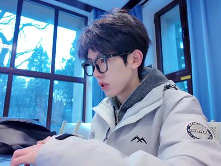 今天给四年级学生演示一下.如何利用晚上时间.速通四年级下册【高效版】#四年级下册 #学习秘籍 #家长必看 #四年级学生