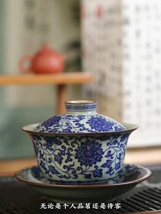 盖碗泡茶,谁都不想被烫手#盖碗悬停 #茶具好物推荐 #景德镇陶瓷