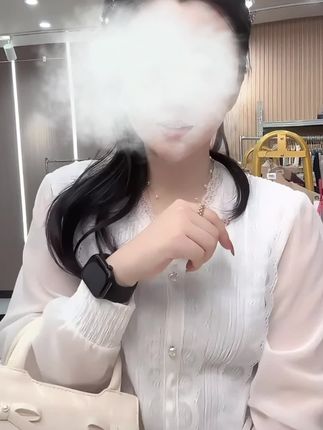 冲冲冲低低清了#包包推荐 #女生必备 #出门穿搭分享
