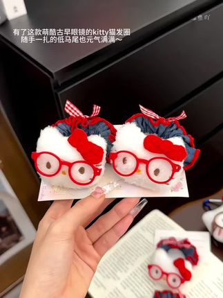 又萌又酷的kitty猫发圈,好朋友为我安排啦#发饰发夹 #发圈头绳 #闺蜜同款 #超好看 #在抖音入手的好东西