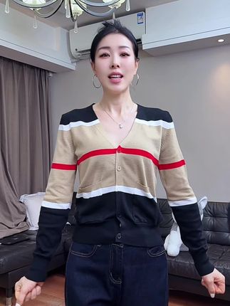 早秋新款很显高级又显瘦,物美价廉#针织衫#早秋穿搭 #打底衫