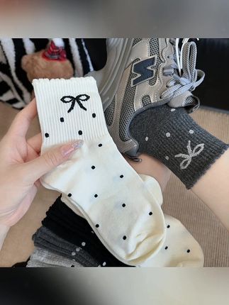 花边蝴蝶结女袜秋季新款学生ins潮袜日系网红中筒袜子#女袜 #女袜推荐 #蝴蝶结女袜 #中筒袜子 #ins潮袜