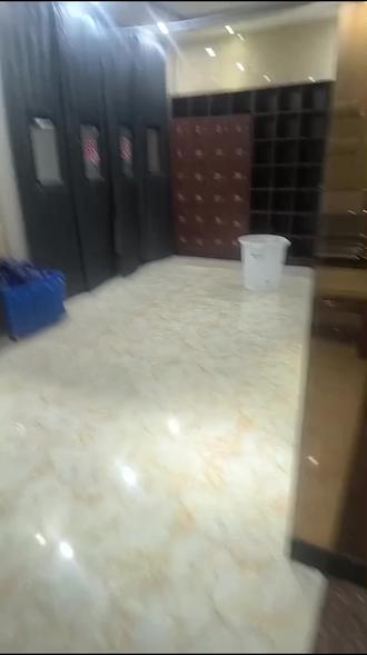 @v8洗澡初三正常营业