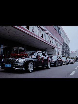 “再见面时他意气风发赚了很多钱 完全变了一个人” #那个男孩教会我成长 #宜宾婚车 #宜宾婚车车队 #宜宾婚车队 #宜宾 @刘小权-宜宾婚车