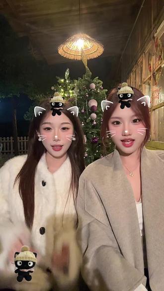 上头小喵喵#喵喵手势舞 @Mm.