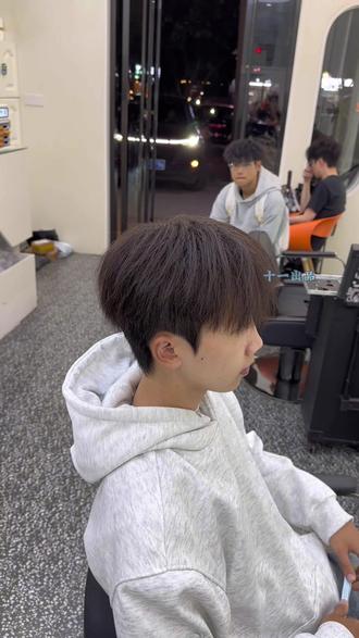 细软塌发质适合做这种钢夹塑形烫!自然吹干也不会炸#南宁男生发型 #钢夹塑形烫 #钢夹烫