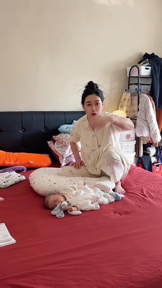 家里有小宝宝的都去入一个#安抚兔 真的超级柔软孩子可啃咬还是#澳贝安抚兔 大品牌宝宝的第一个玩具#澳贝安抚巾 #宝宝安抚巾