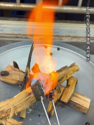 固体酒精块,生火点炭好帮手 #无烟 #无烟烧烤 #固体酒精块